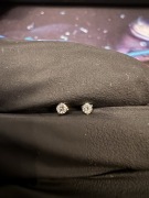 Kolczyki białe złoto Au417 diamenty lab grown 0.10ct NOWE pudełko 