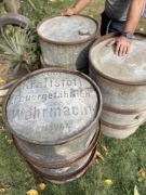 3 beczki na paliwo 200l, w tym Wermacht 1944