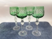 Zielone kieliszki szlifowane vintage – komplet PRL, bardzo dobry stan