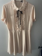 Sukienka M żabot forever 21 brzoskwiniowa