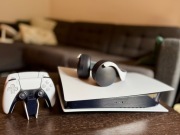 Playstation 5 PS5 Digital ( zest. 2 kontrolery, słuchawki, podstawka)