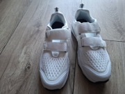 Buty sportowe  damskie 