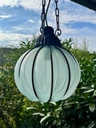 Lampa Wisząca Kula VINTAGE Szkło Mleczne Opalowe w Koszu Design PRL