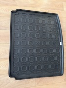 Mata bagażnika Jeep Compas góra-dół 