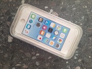 puste pudełko od iPod touch