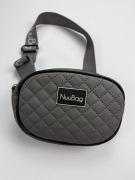 Damska szaro czarne logowana torebka nerka klasyczna logowana NuuBag