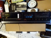 Zmieniarka DAC 205 by FISHER Studio Standart na 5 CD  sprawny/a polecam 