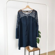 Sukienka Vila 40 L granatowa koronkowa koronka elegancka niebieska