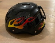 Kask dziecięcy Raskullz Flame Hawk 3D z motywem płomieni narciarski