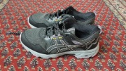 Buty damskie do biegania Asics Gel Venture 8 rozm.38