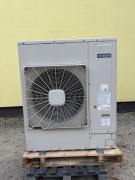 Jednofazowa jednostka zewnętrzna  Utopia Prime 10 kW Hitachi RAS-4HVRC2E