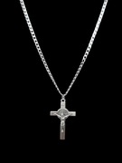 Naszyjnik pancerka 55 cm z krzyżykiem – stal szlachetna