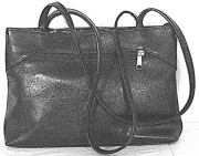 Mała torebka damska klasyczna - na niedzielę