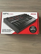 Akai MPK mini professional 25 black