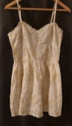 Jasna sukienka H&M Divided