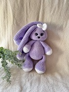 Ręcznie robiony królik z pluszowej włóczki amigurumi handmade