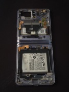 Samsung Galaxy Z Flip SM-F700