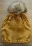 Czapka żółta  Orsay  pompon24 hm