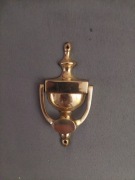 Kołatka drzwiowa