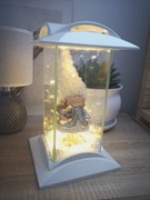 Znicz kapliczka biała święta mikołaj anioł miś śnieg led