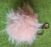 breloczek kula do kluczy, nowy.