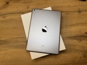 Apple iPad 6th gen 9.7”, 32GB Space Grey
