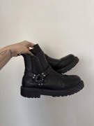 Czarne botki / sztyblety Rozmiar 38 za kostkę srebne elementy trendy