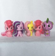 Zestaw figurek chibi z My Little Pony kucyki z McDonald's i smok Spike