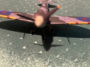 Angielski samolot SPITFIRE - model kolekcjonerski skala 1/72