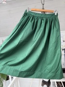 Zielona spódnica midi Zara z kieszeniami