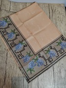 Sprzedam obrus/tkaninę obrusową plamoodporną.