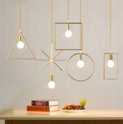 Złota lampa wisząca prostokąt skandynawska