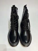 Lakierowane czarne botki damskie BLACK PATENT r.39-zamek-nowe