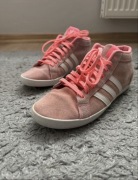 zamszowe różowe adidasy trampki adria mid