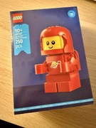 Lego 40767 Powiększony mały astronauta