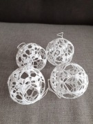 BOMBKI SZYDEŁKOWE RĘCZNIE ROBIONE 4 szt (5) 