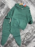 Nowy zielony komplet dres New York  zestaw bluza + spodnie r. 128