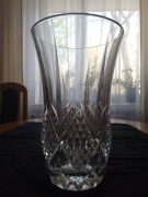 Duży kryształowy wazon 25x16x10 cm.