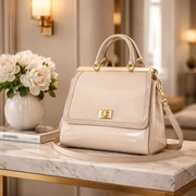 Włoska Torebka damska torba wegańska skóra nowa elegancka beżowa kremowa