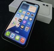 Biały iPhone 11 64 GB