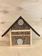 Hotel domek ul budka dla owadów pszczół murarek