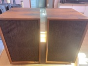 Kolumny stereo styl vintage brytyjski. Imitacja drewna.