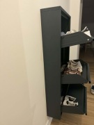 Metalowa szafka na buty 