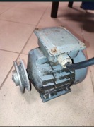 Śilnik elektryczny 0.19 Kw, 1430obr. 220/380 