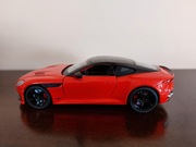 Model Aston Martin DBS 1:24, oświetlenie, dźwięk silnika, dobra jakość 