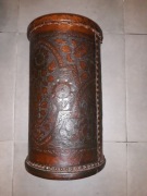 STARY SKÓRZANY  PARASOLNIK -KOSZ !