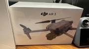 Dron DJI Air 3  Fly More Combo z aparaturą RC2