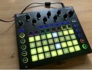 Novation Circuit OG groovebox syntezator sekwencer automat perkusyjny