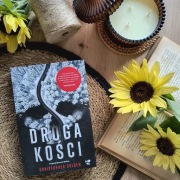 Christopher Golden Droga kości Mova 