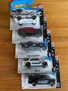 HotWheels 2016 - zestaw 5 samochodzików BMW na kartoniku